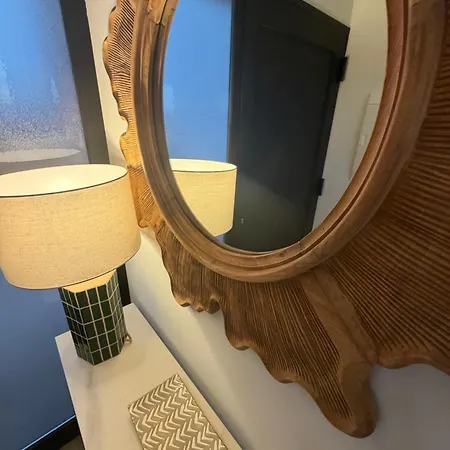 Elements 拉哈雷斯